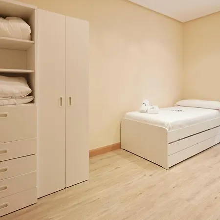 Geltoki - Basque Apartment San Sebastian